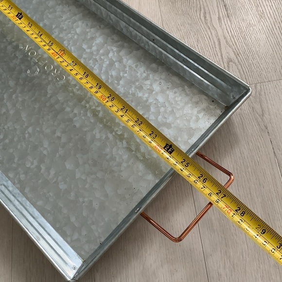 Crofton tray Galvanized Tin Tray with handles rose gold‎ details - Picture 7 of 12
